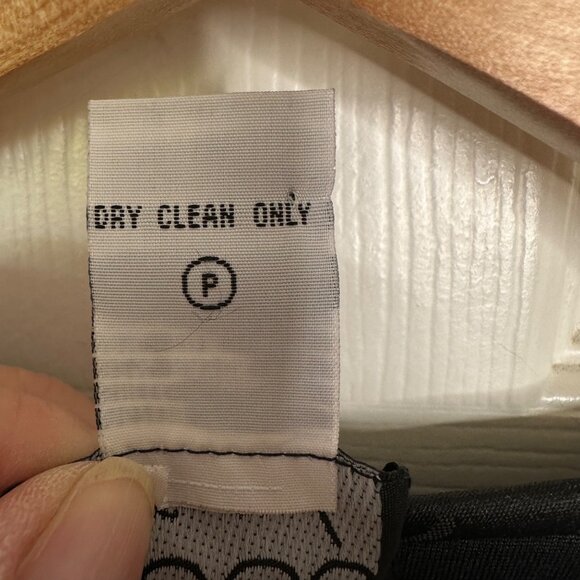 Vintage KOOS of Course! Patchwork Velvet Textured Jacket Silk Red Black Size Med - Picture 7 of 8